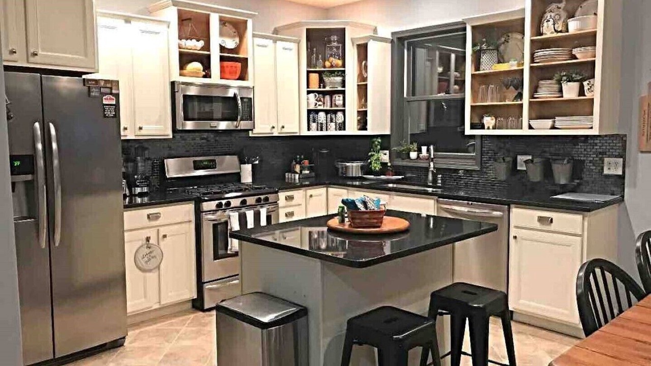 Photo of Kitchen in McLean County