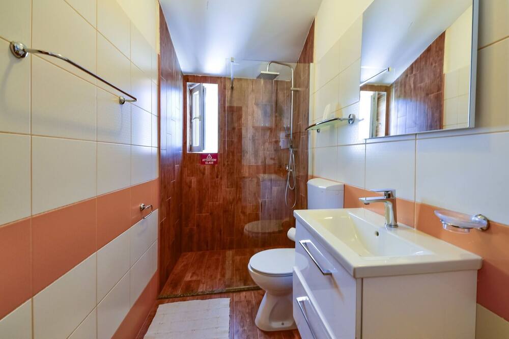 Photo of Bathroom in Ribarica