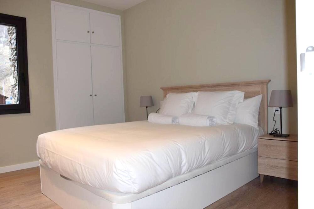 Photo of Bedroom in Incles