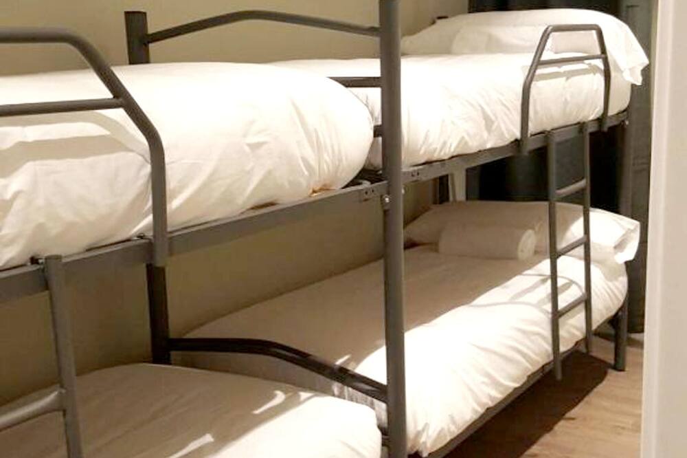 Photo of Bedroom in Incles