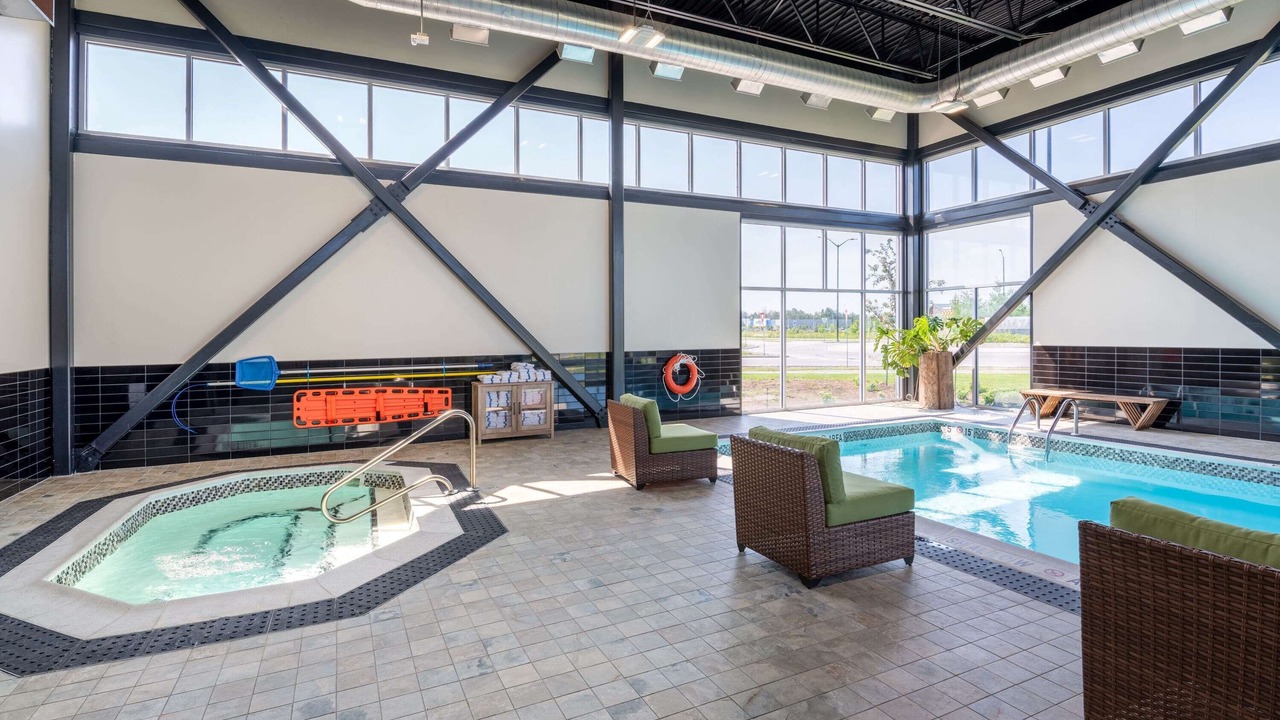 Photo of Outdoor in Ottawa Division