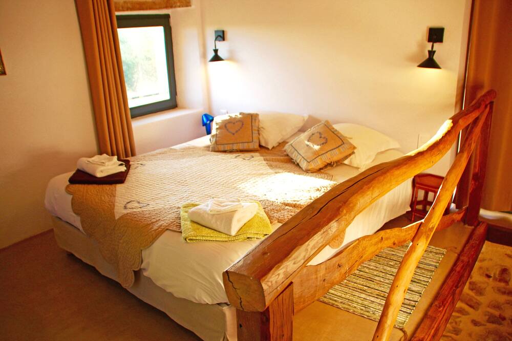 Photo of Bedroom in Saint-Remy