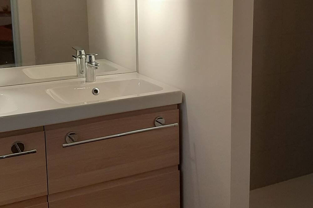 Photo of Bathroom in Saint-Remy