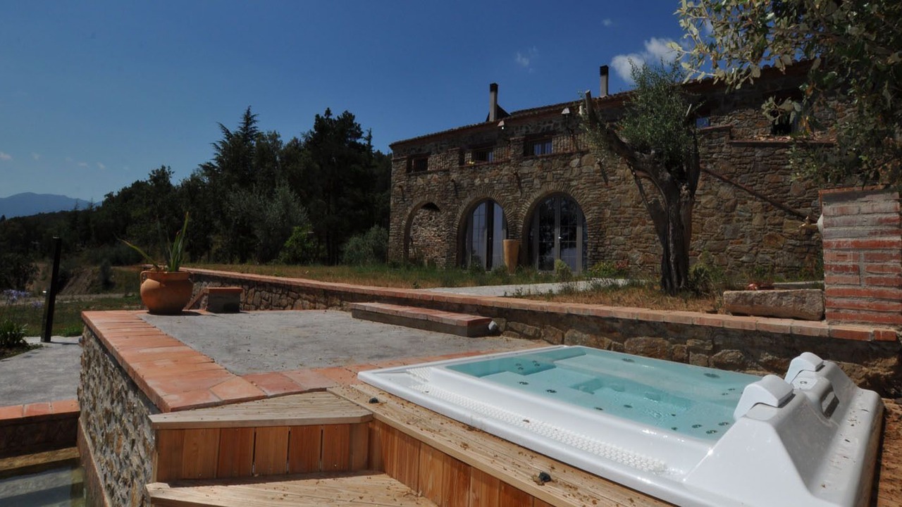 Photo of Outdoor in Oms