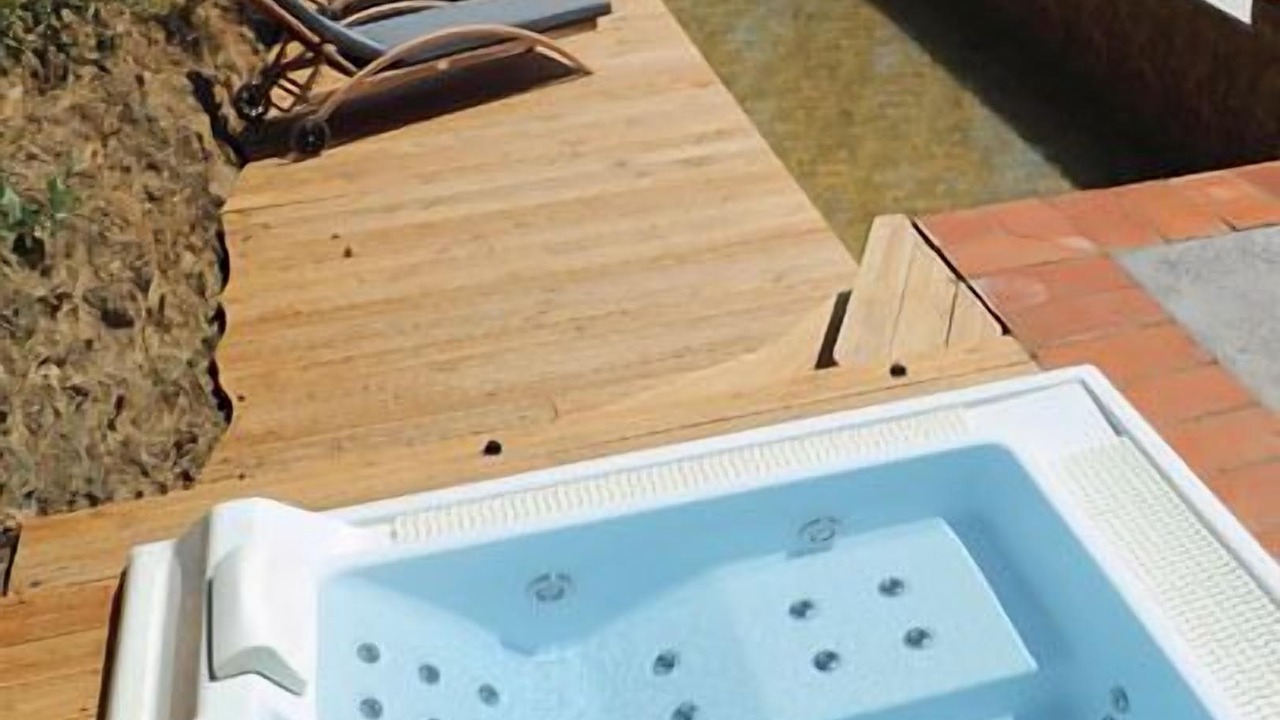 Photo of Outdoor in Oms