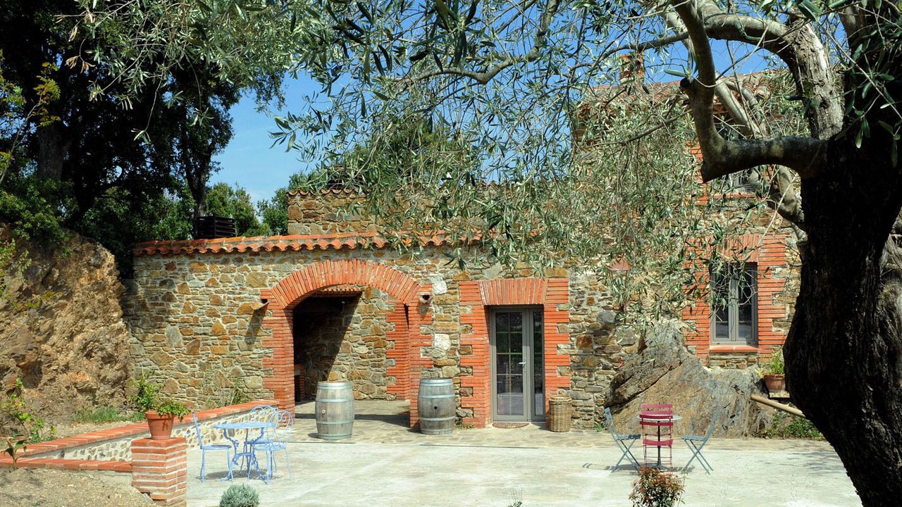 Photo of Outdoor in Oms