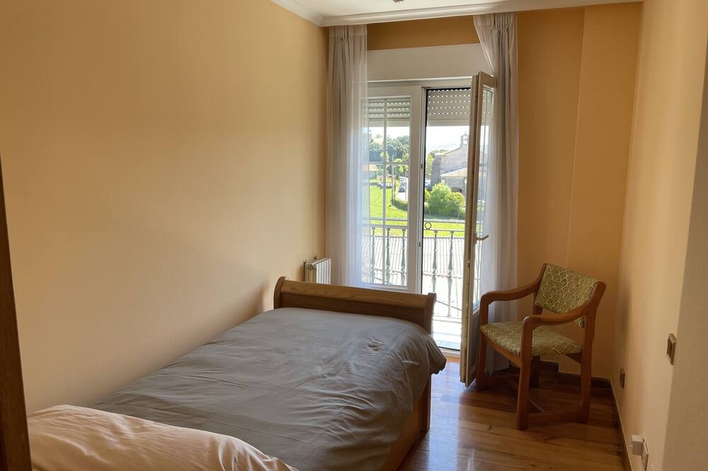Photo of Bedroom in San Vicente de la Barquera