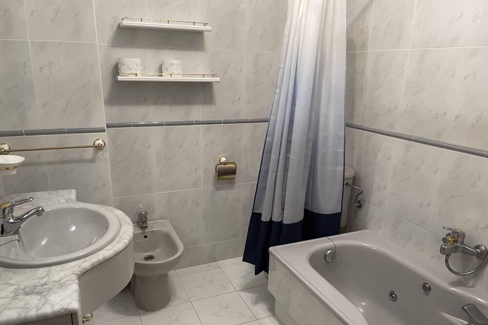 Photo of Bathroom in San Vicente de la Barquera