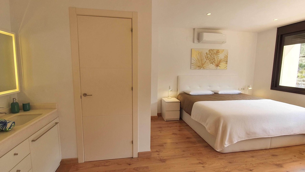 Photo of Bedroom in Canyelles