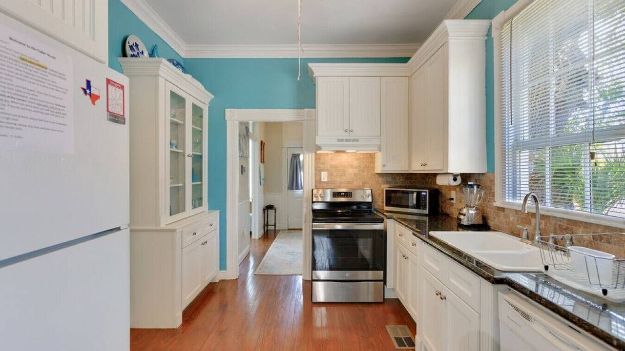 Photo of Kitchen in San Jacinto