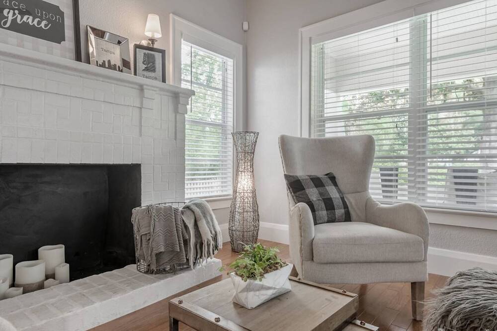 Photo of Livingroom in South Seminole Heights