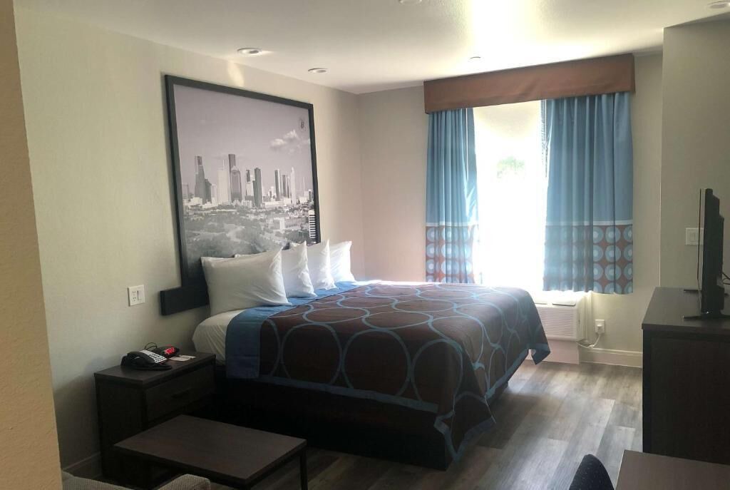 Photo of Bedroom in Spring