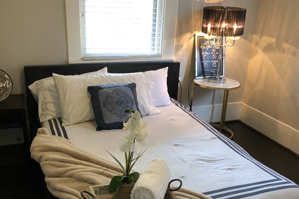 Photo of Bedroom in Houston Heights