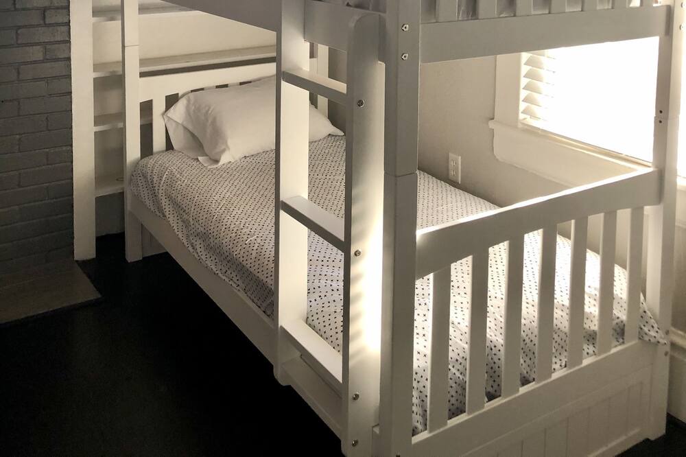 Photo of Bedroom in Houston Heights