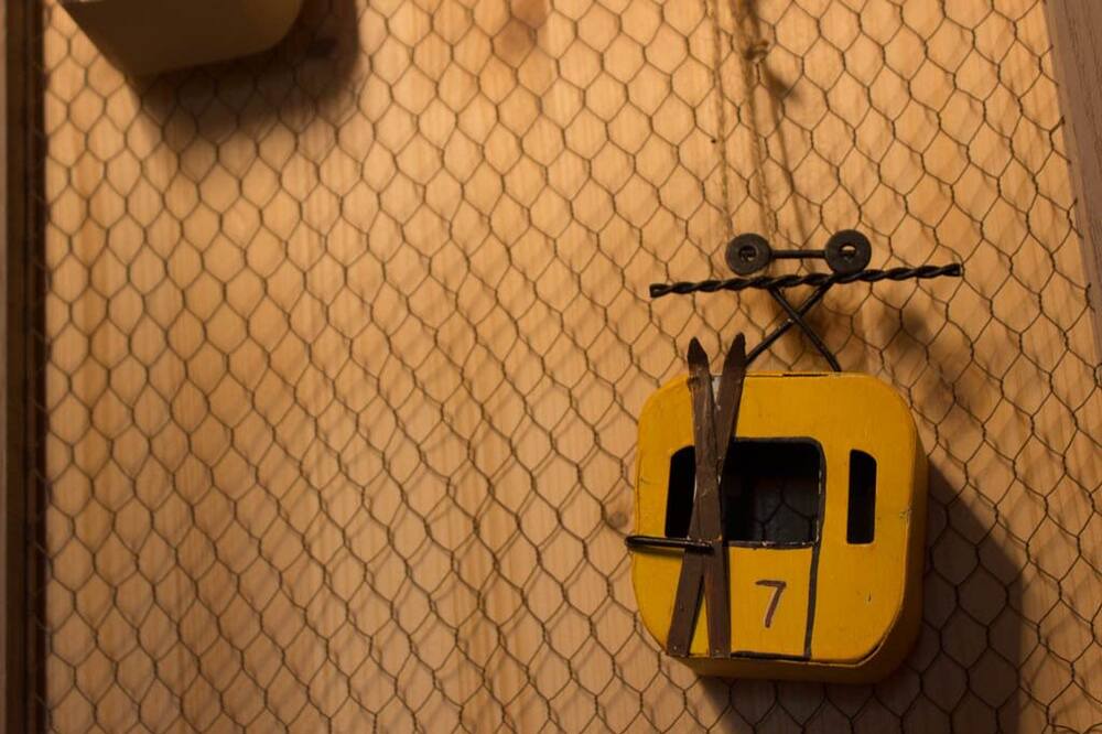 Photo of Others in Thones