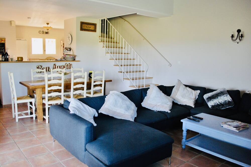 Photo of Livingroom in Durban-Corbieres