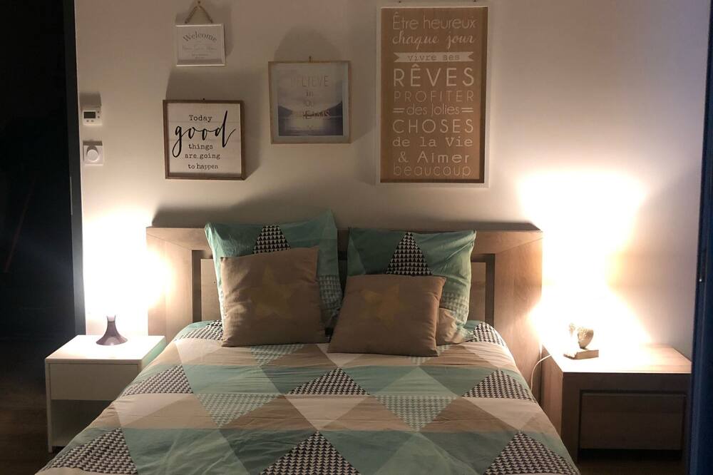 Photo of Bedroom in Frejairolles