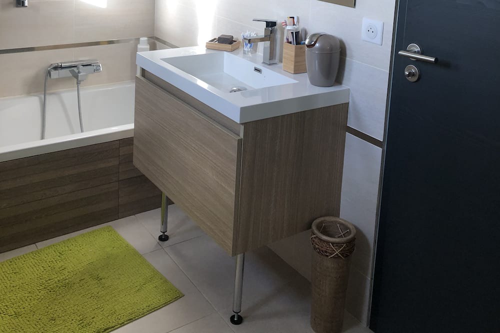 Photo of Bathroom in Frejairolles