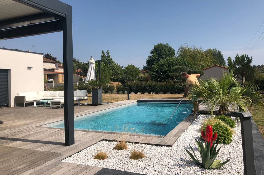 Photo of Outdoor in Frejairolles