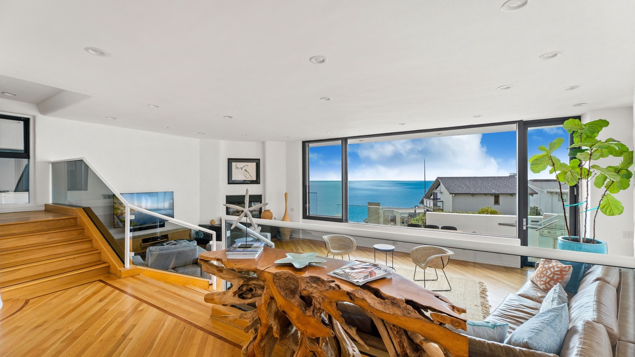 Photo of Kitchen in Western Malibu