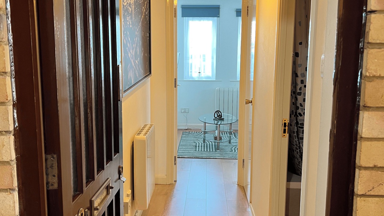 Photo of Others in Alperton