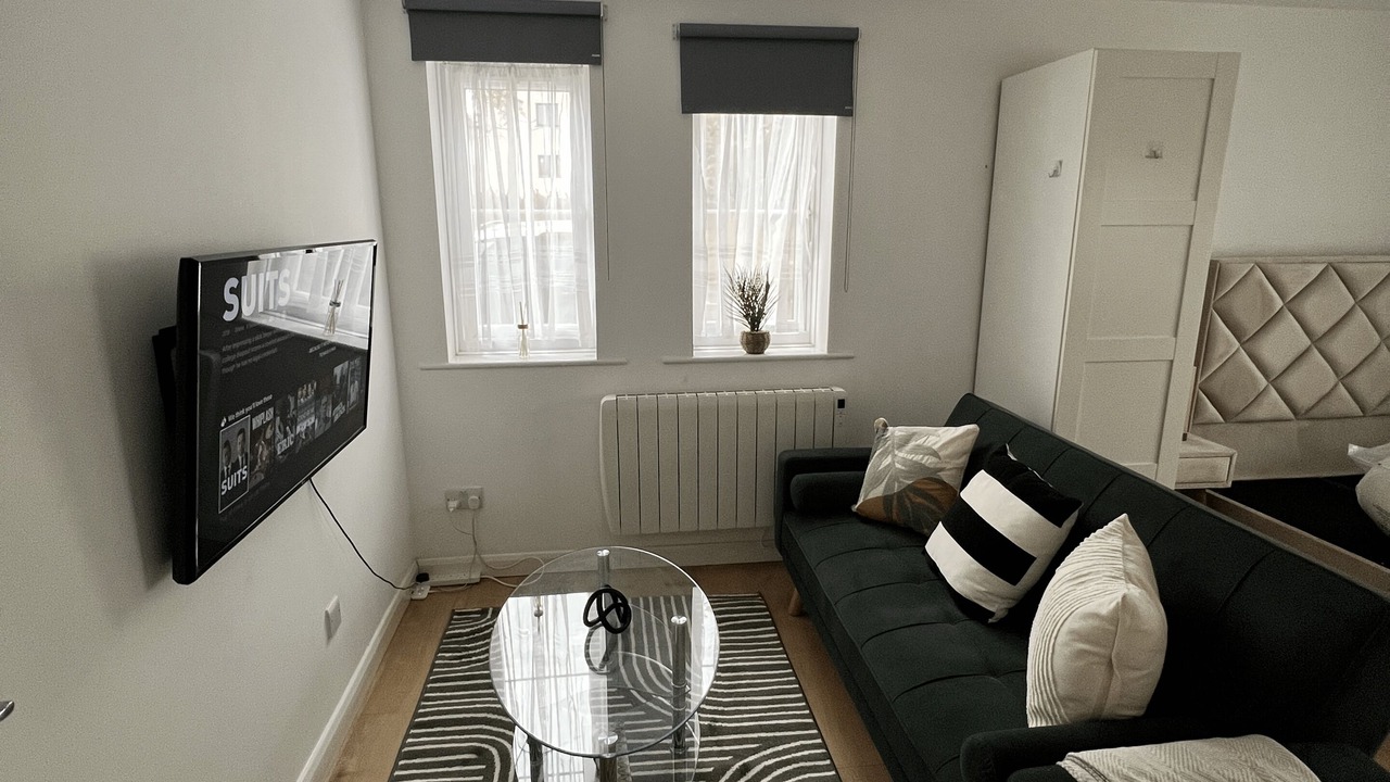 Photo of Others in Alperton