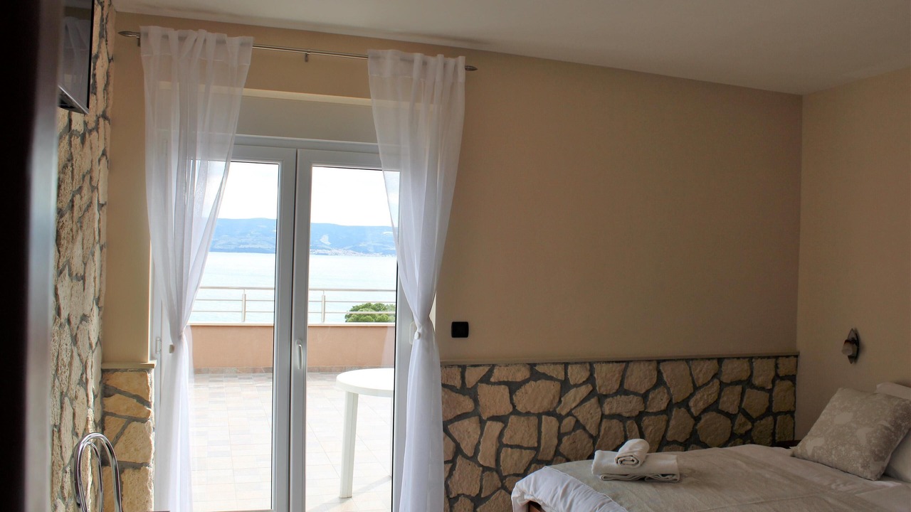 Photo of Bedroom in Duce
