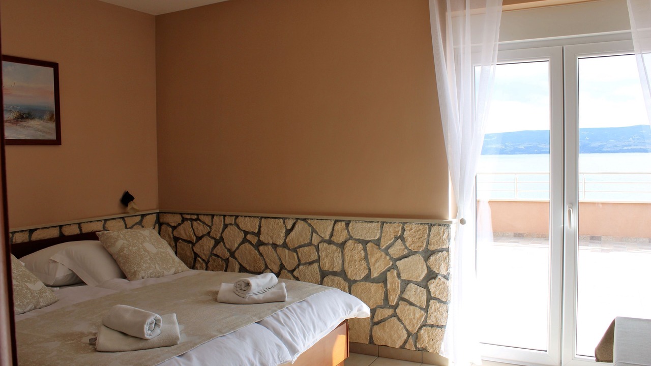 Photo of Bedroom in Duce