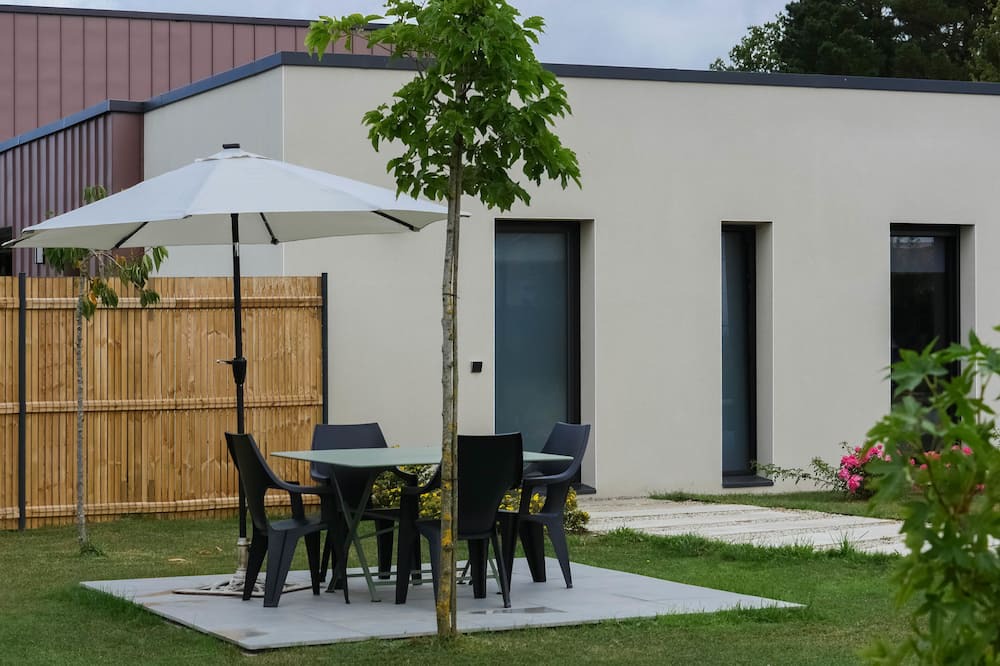 Photo of Patio Balcony in Montfaucon-Montigne