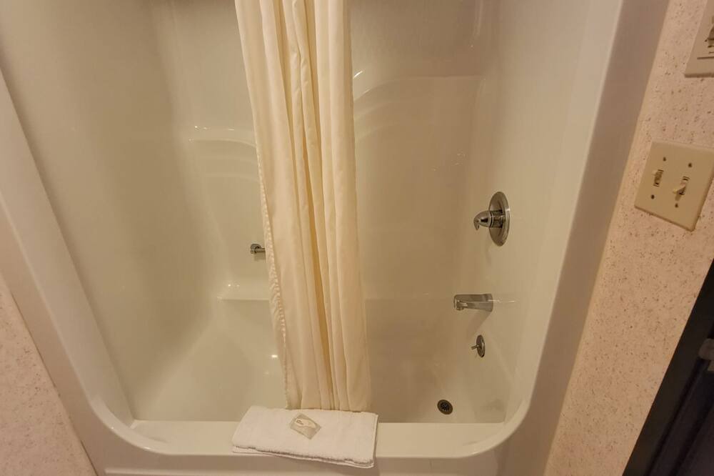 Photo of Bathroom in Ulysses