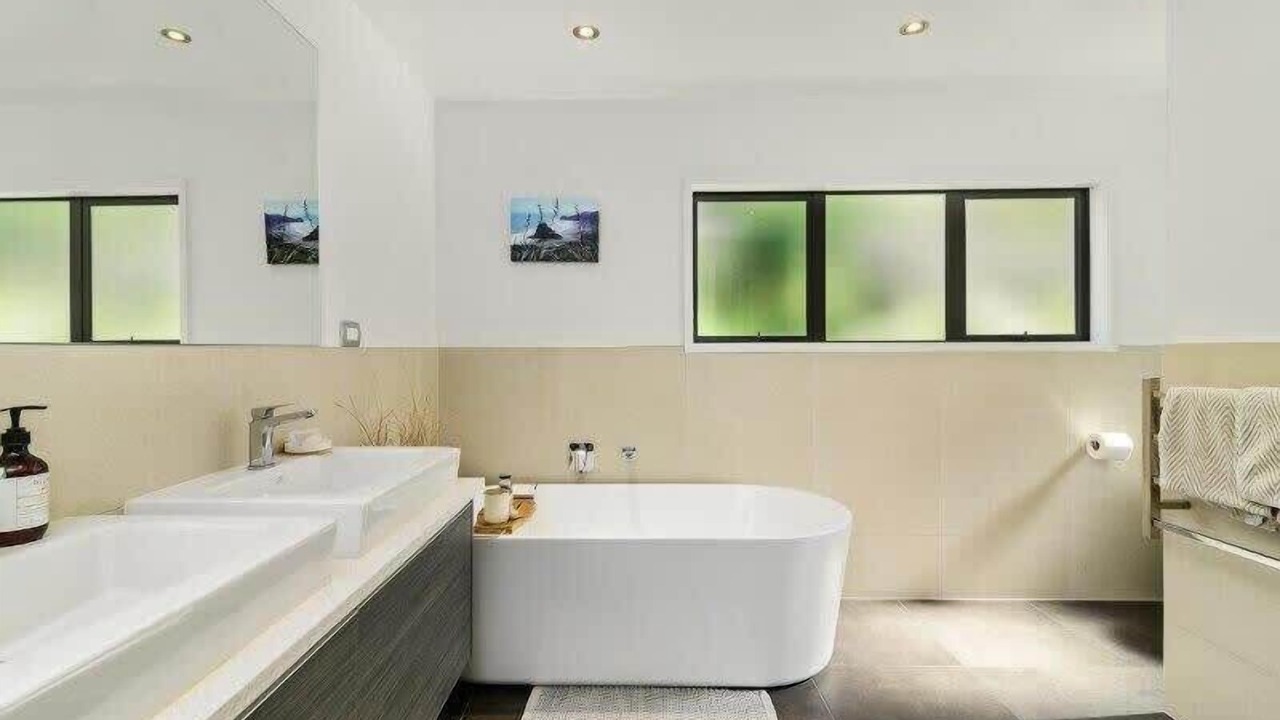 Photo of Others in Lake Tarawera