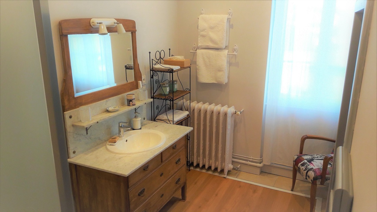 Photo of Bathroom in Saint-Didier-en-Velay