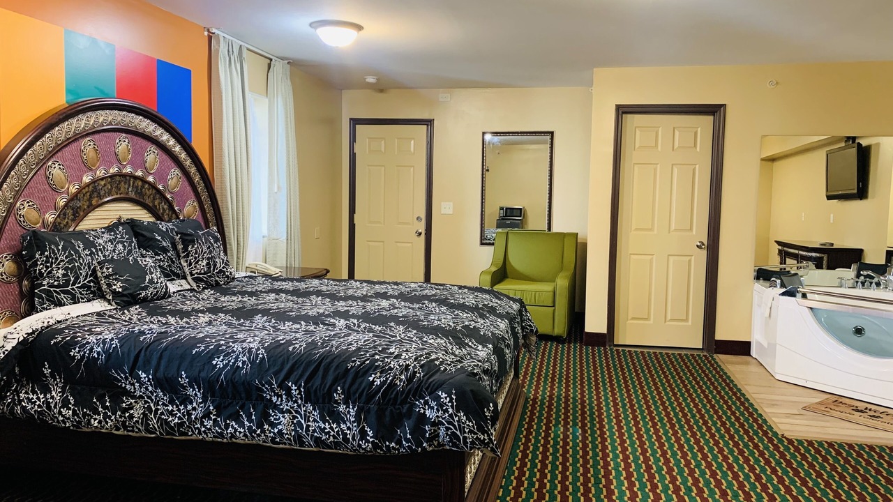 Photo of Bedroom in Melvindale