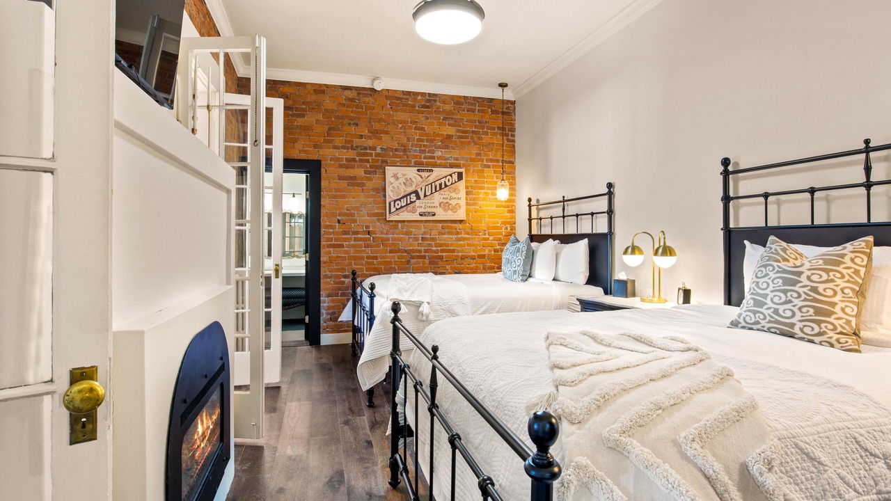 Photo of Livingroom in Downtown Flagstaff