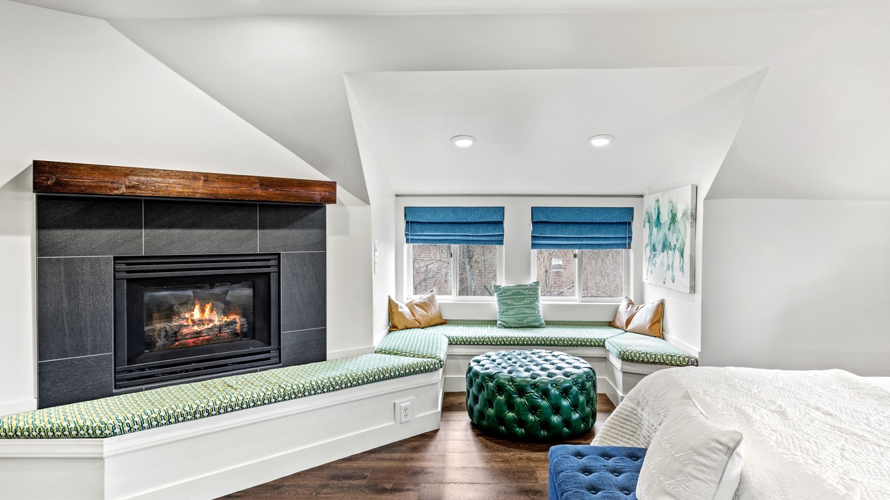 Photo of Livingroom in Downtown Flagstaff