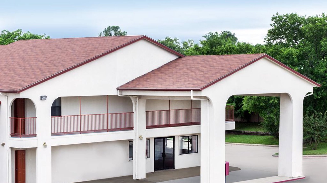 Photo of Outdoor in Denton