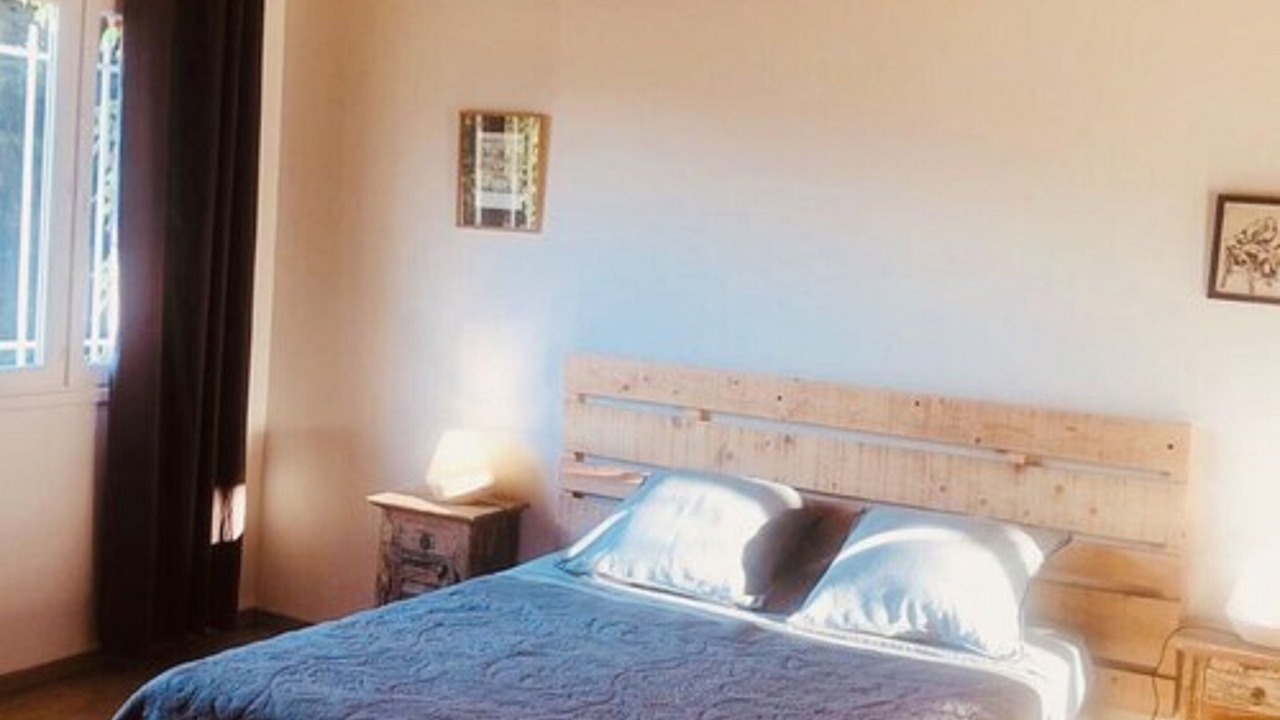Photo of Bedroom in Eyragues