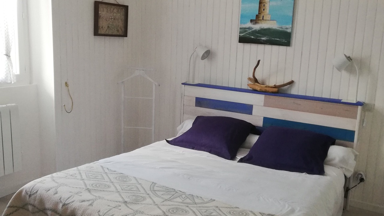 Photo of Bedroom in Montsoue