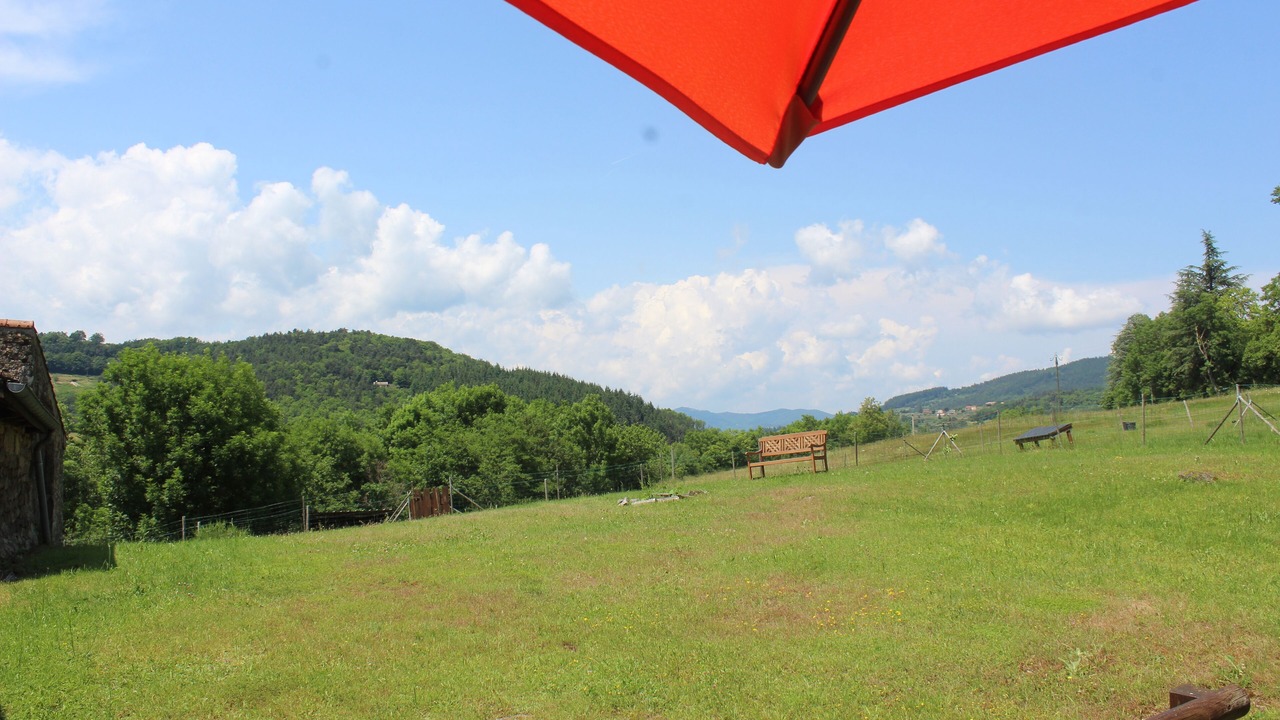 Photo of Patio Balcony in Saint-Barthelemy-Grozon