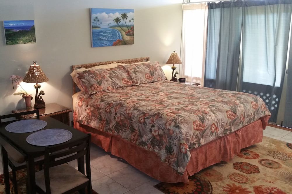 Photo of Bedroom in Maunaloa
