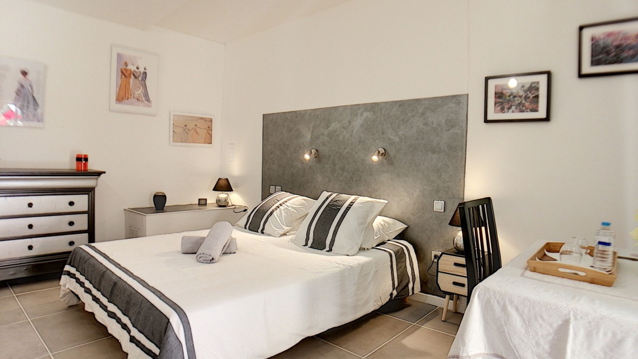 Photo of Bedroom in Tarascon