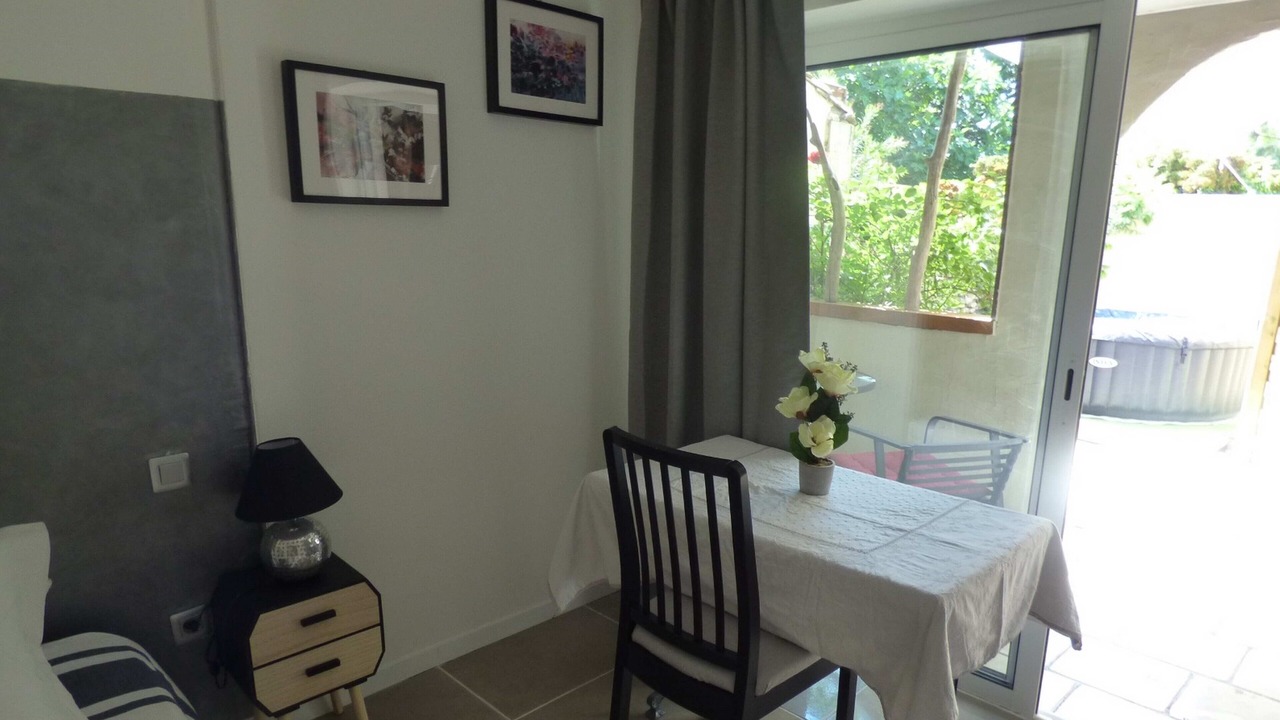 Photo of Bedroom in Tarascon