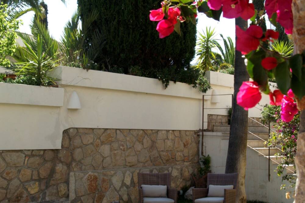 Photo of Outdoor in Puerta de Hierro