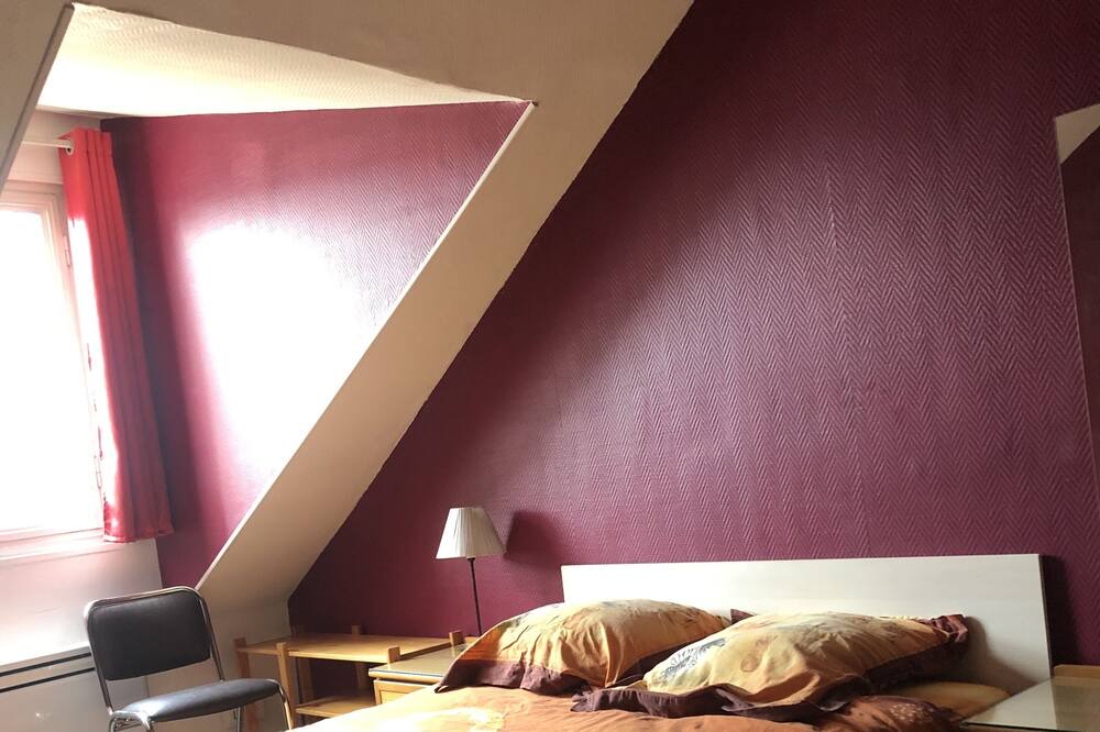 Photo of Bedroom in Coteaux Ouest