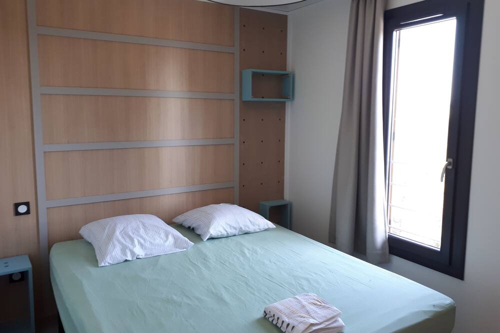 Photo of Bedroom in Montusclat