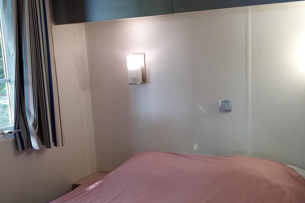 Photo of Bedroom in Montusclat
