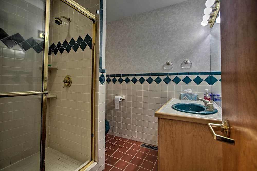 Photo of Bathroom in Radford
