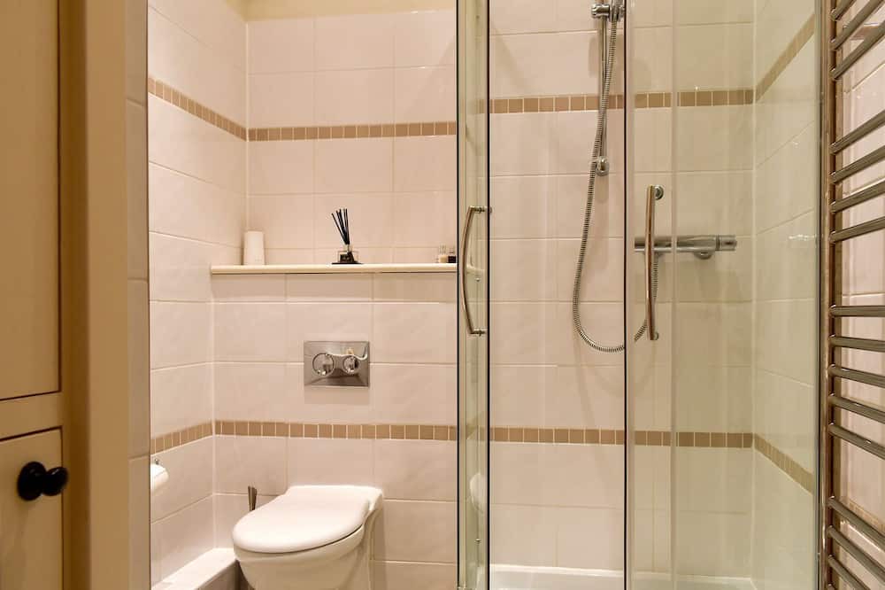 Photo of Bathroom in Farningham