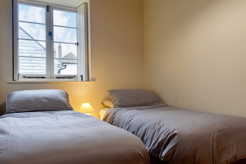 Photo of Bedroom in Farningham