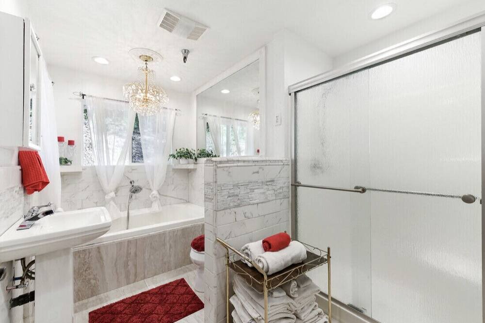 Photo of Bedroom in Foresthill